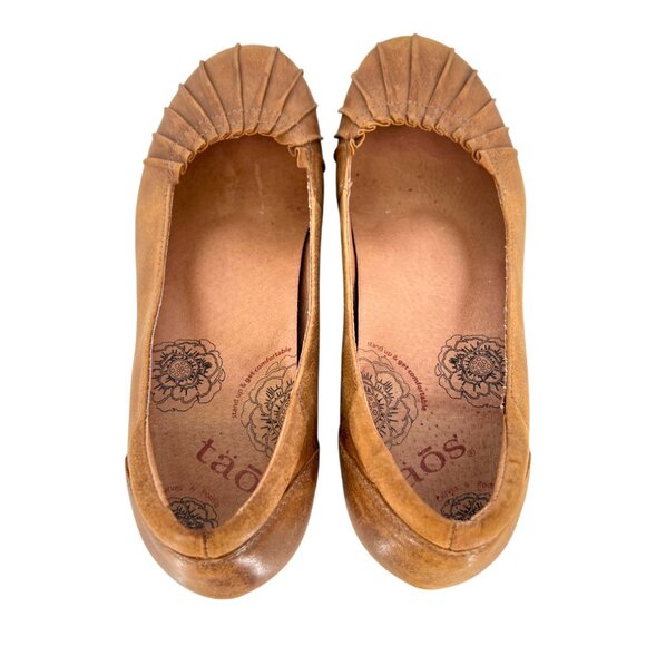 Taos Calypso Womens Brown Leather Pleated Comfort Heels Size 9 - Picture 3 of 10